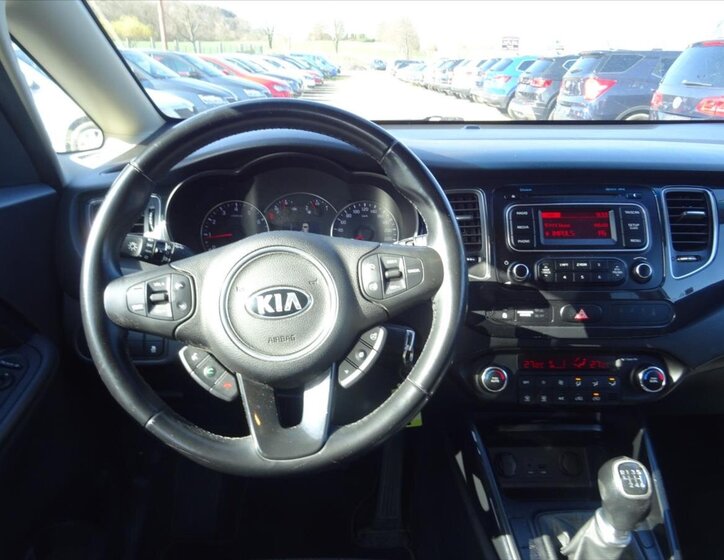 KIA Carens Kombi 1,6 l 99 kw