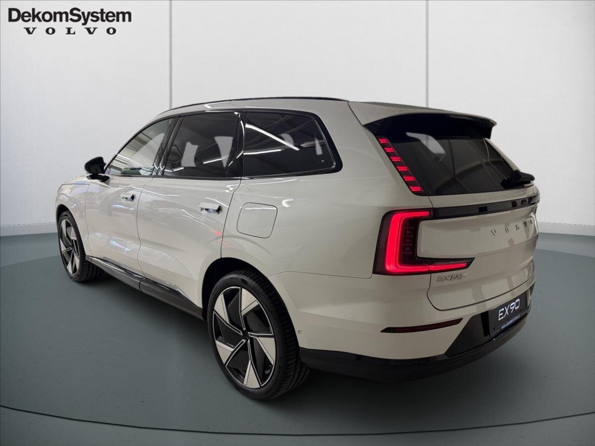 Volvo EX90 SUV / Terénní 0,0 380 kw