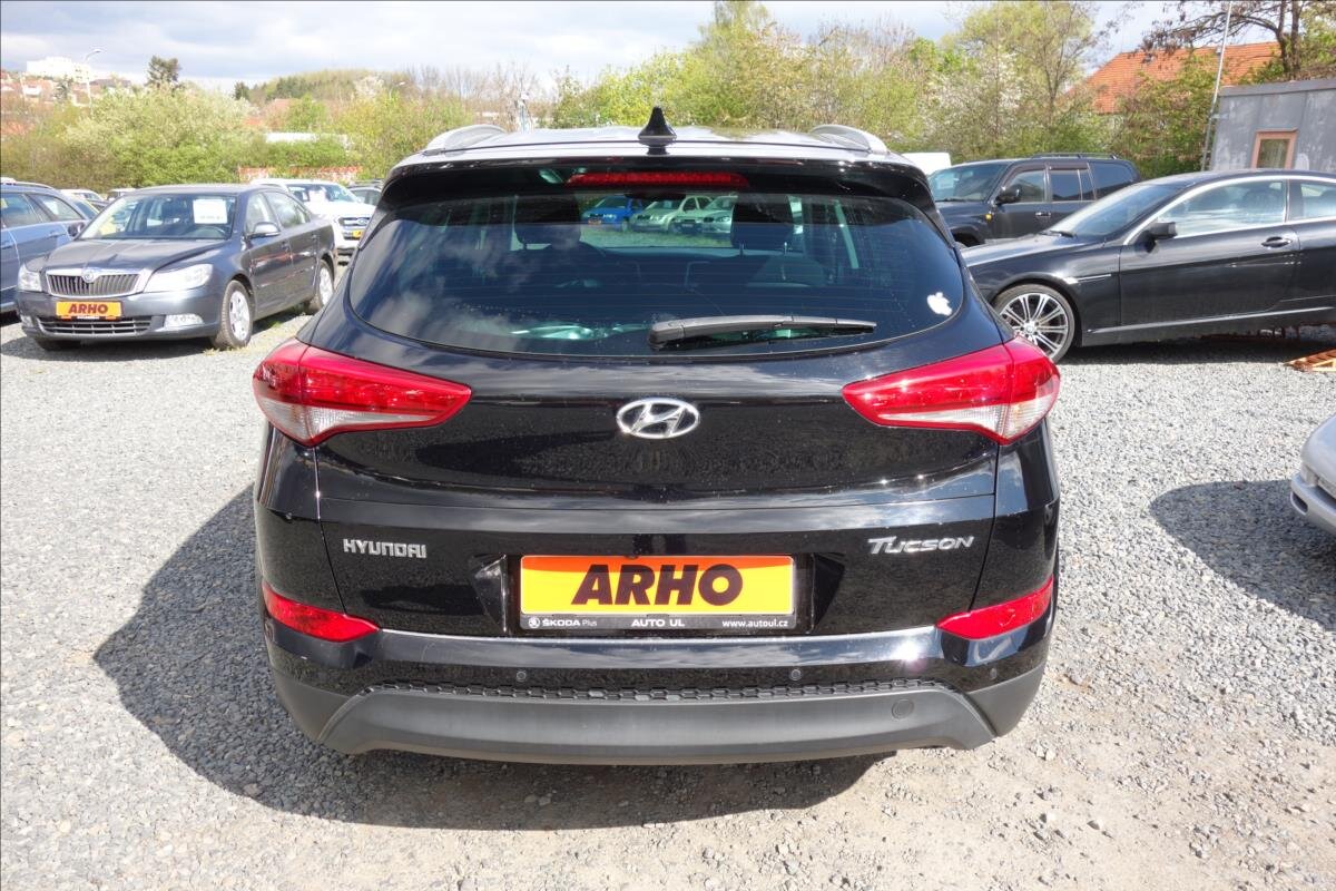 Hyundai Tucson SUV / Terénní 1,7 l 85 kw