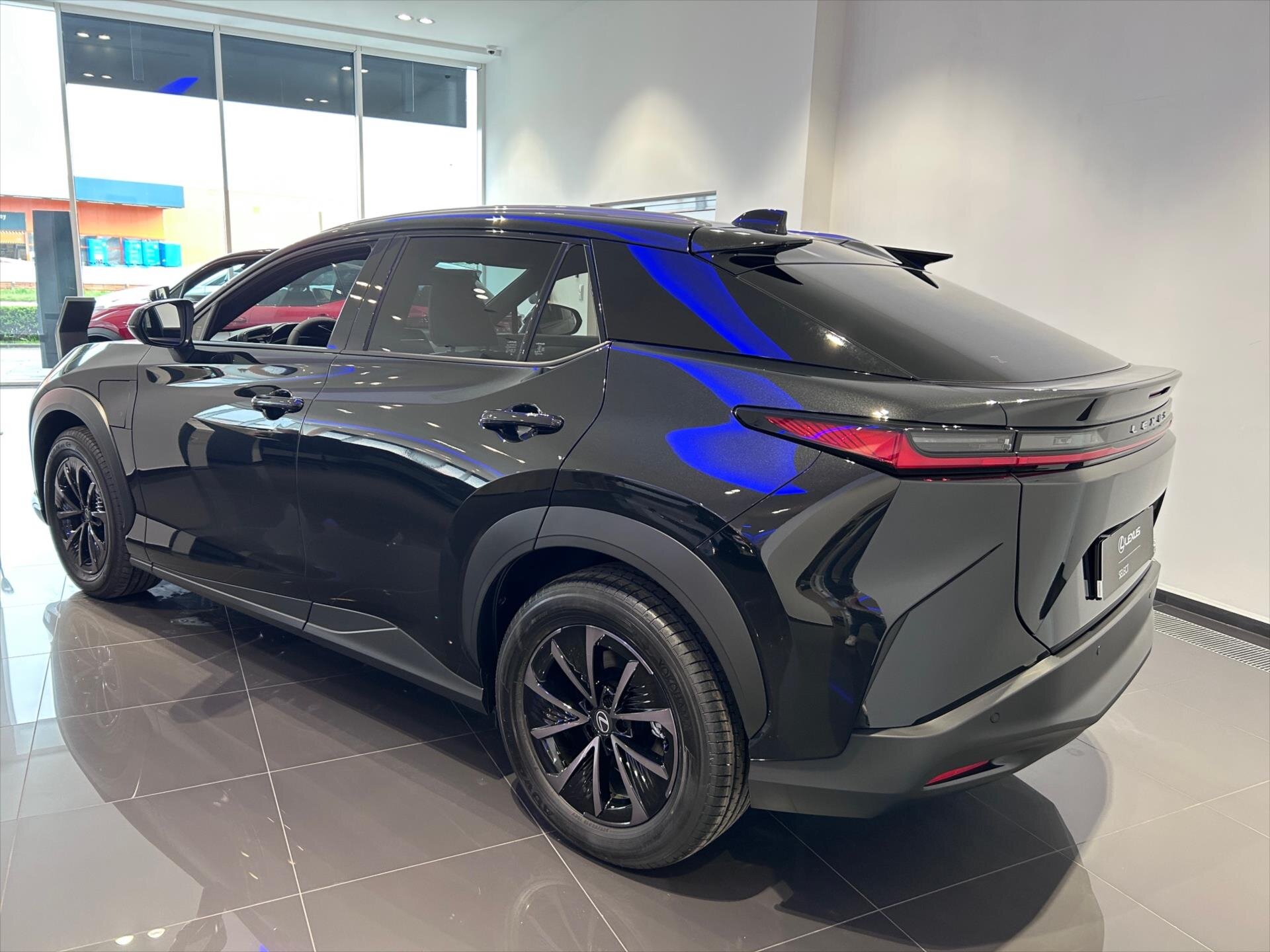 Lexus Ostatní SUV / Terénní 0,0 280 kw