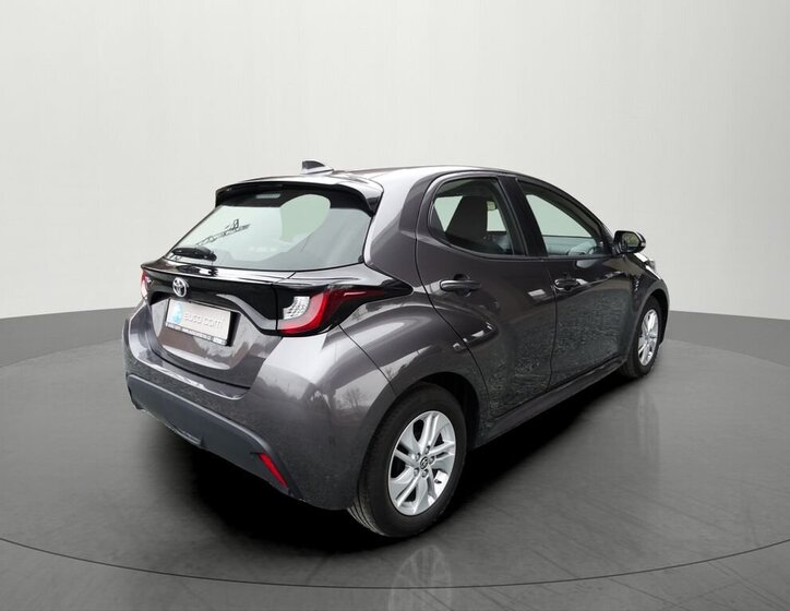 Toyota Yaris Hatchback 998,0 53 kw