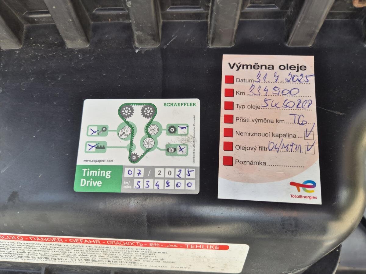 Peugeot Boxer Skříň 2,2 l 121 kw