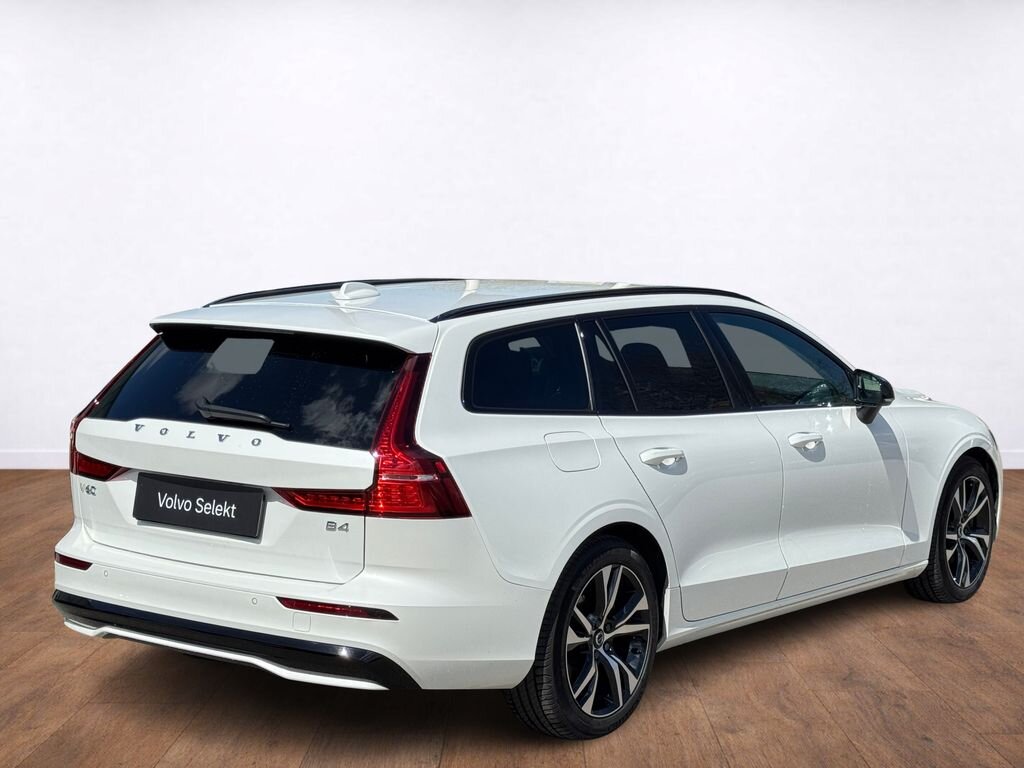 Volvo V60 Kombi 2,0 l 145 kw