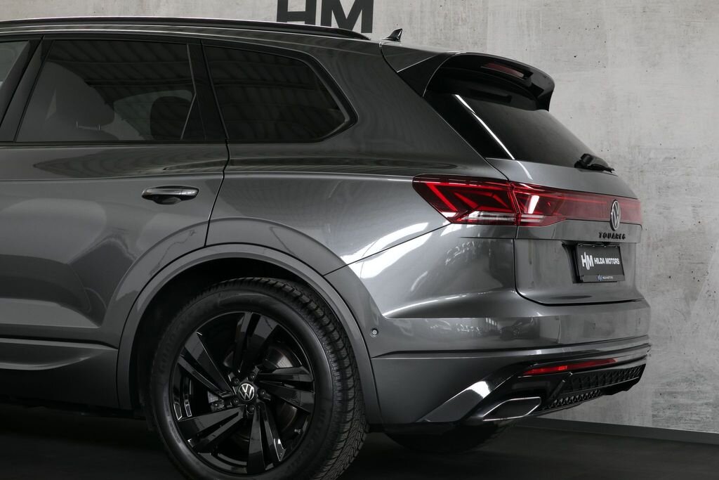 Volkswagen Touareg SUV / Terénní 3,0 l 210 kw