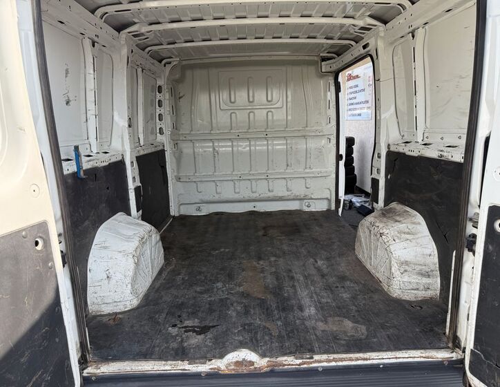 Peugeot Boxer 12