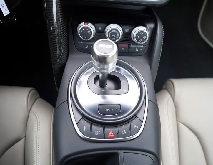 Audi R8 Kupé 4,2 l 309 kw