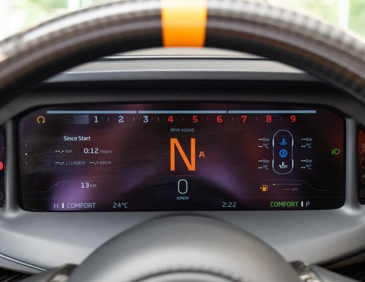 McLaren Elva Kabriolet 4,0 l 600 kw