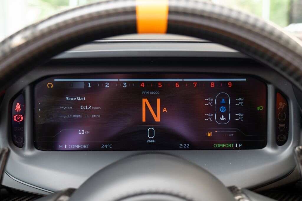 McLaren Elva Kabriolet 4,0 l 600 kw