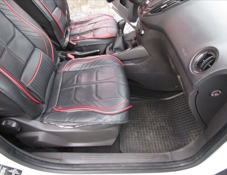 Ford Tourneo Courier 16