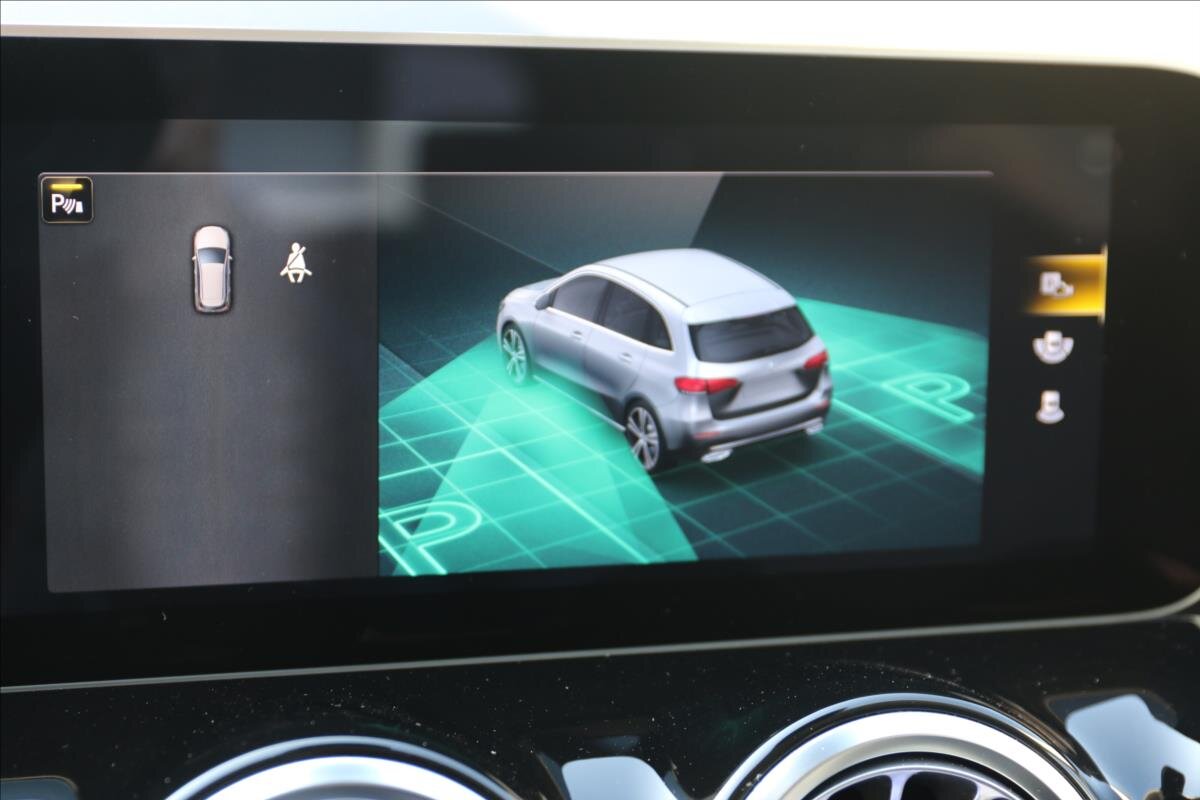 Mercedes-Benz Třídy B Kombi 1,3 l 100 kw