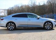 Volkswagen Arteon Liftback 2,0 l 176 kw