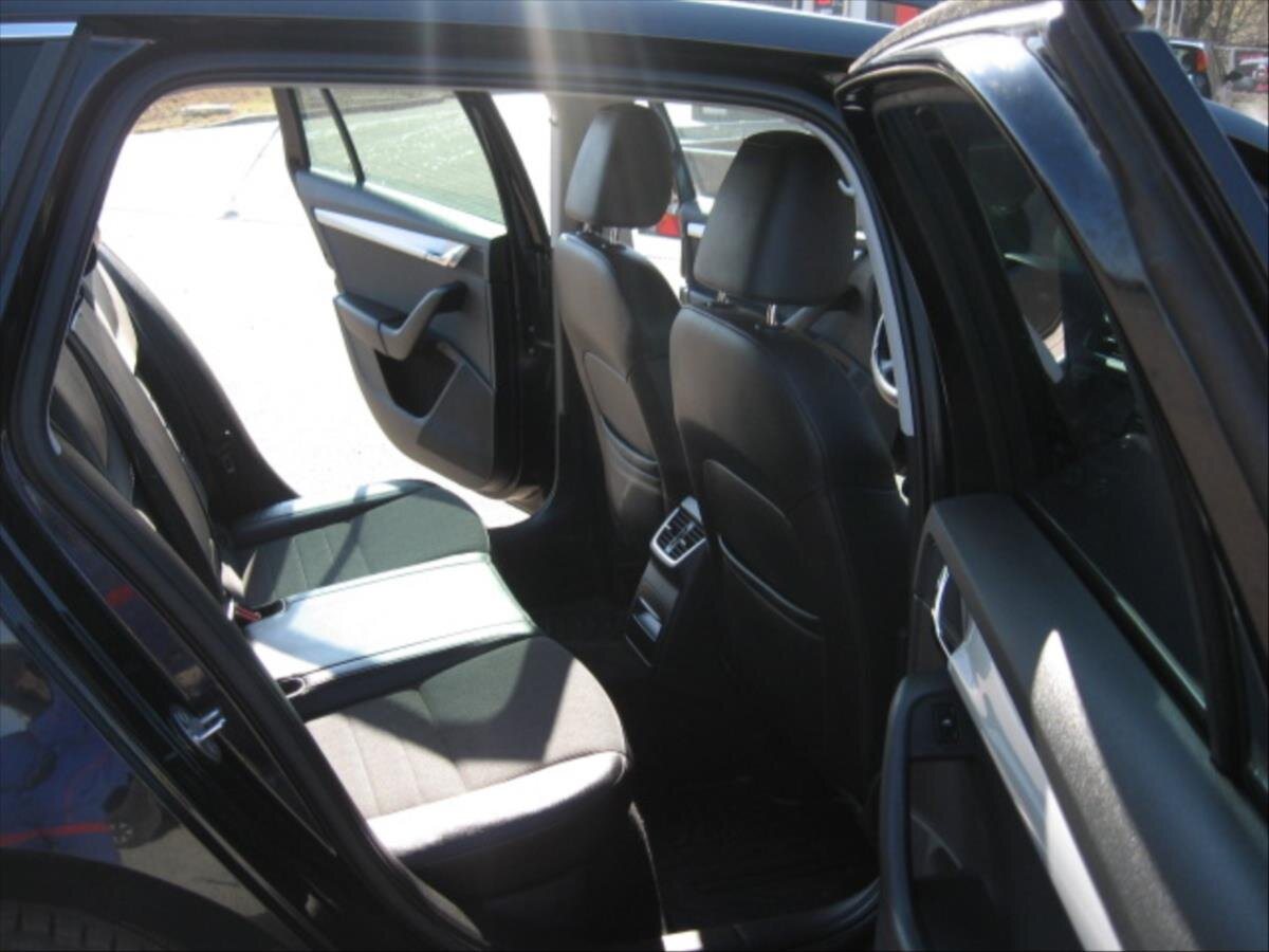 Škoda Octavia Kombi 1,6 l 77 kw