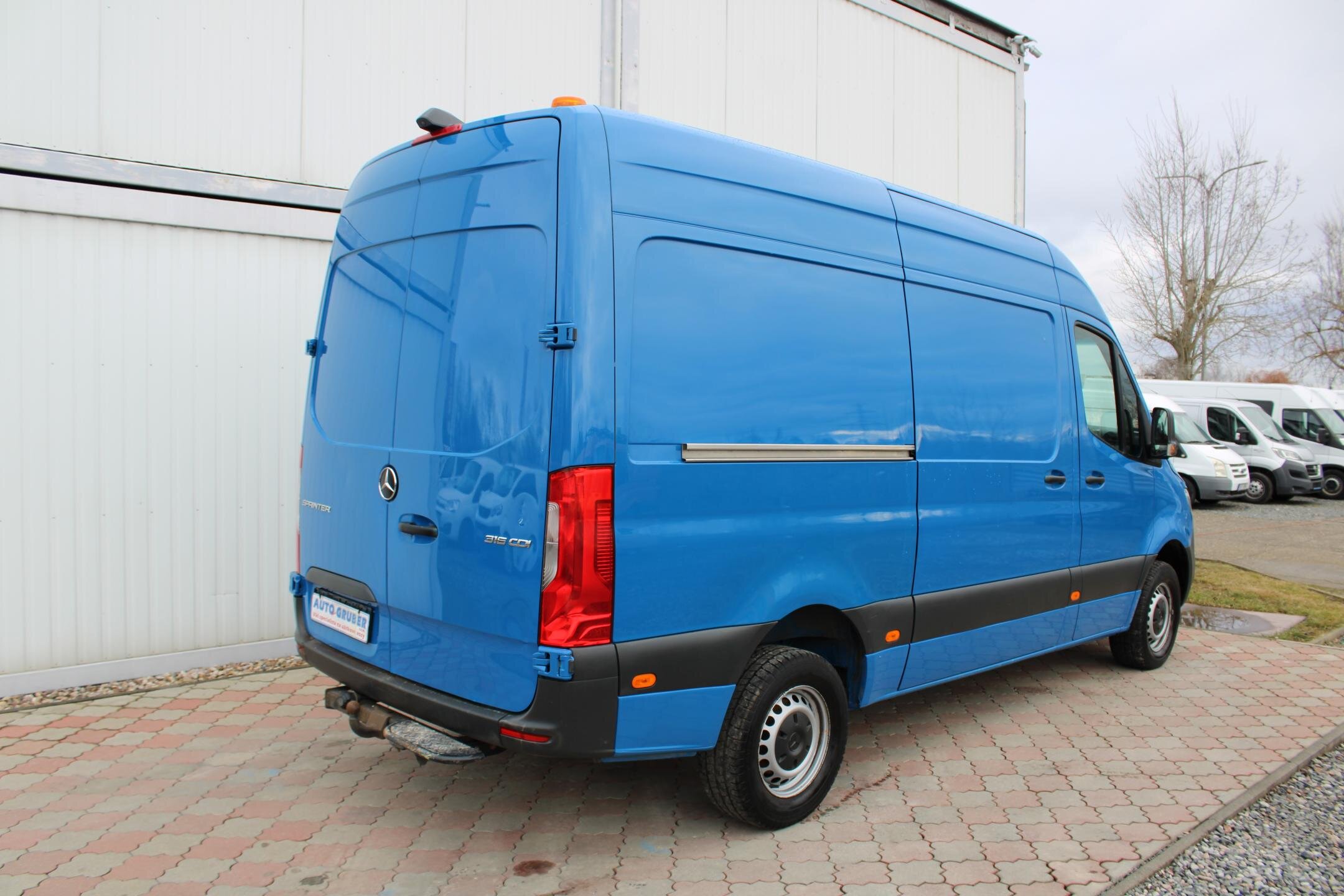 Mercedes-Benz Sprinter Užitková 2,1 l 120 kw