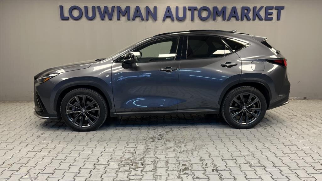 Lexus NX 450h plus SUV 2,5 l 227 kw