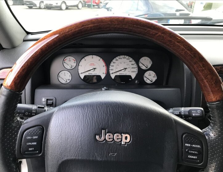 Jeep Grand Cherokee Ostatní 2,7 l 120 kw