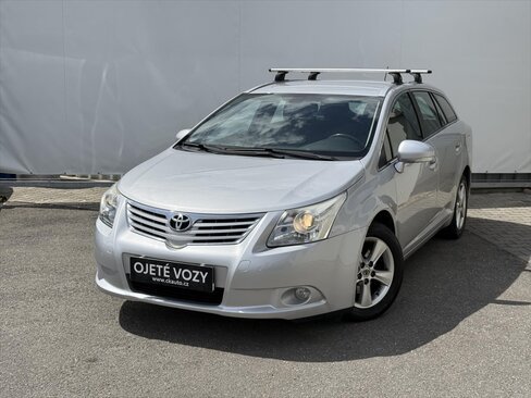 Toyota Avensis Kombi 1,8 l 108 kw