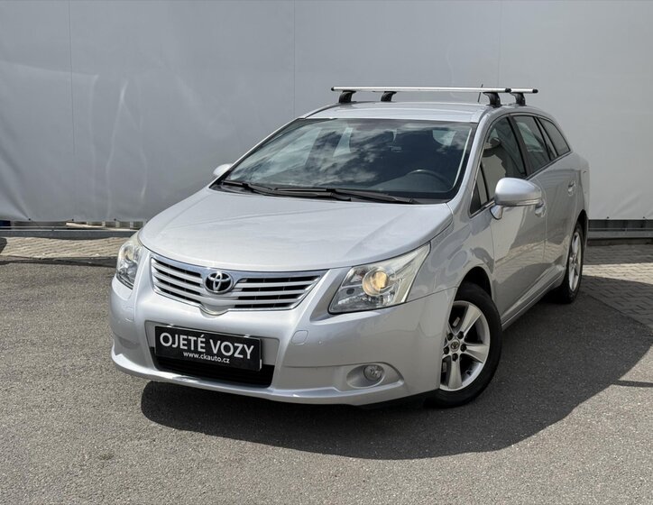 Toyota Avensis Kombi 1,8 l 108 kw