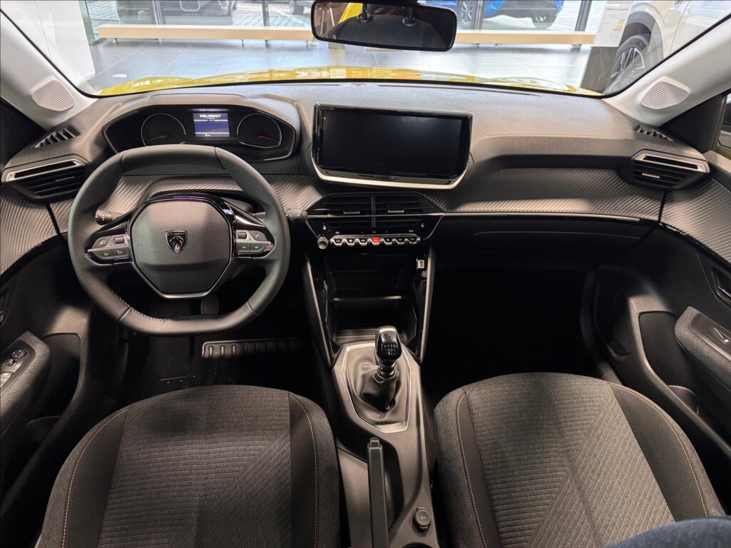 Peugeot 208 Hatchback 1,2 l 74 kw