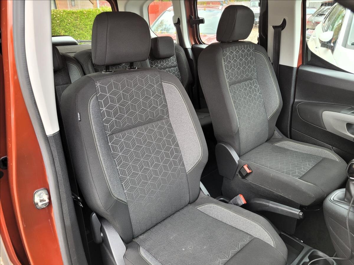 Peugeot Rifter MPV 1,5 l 75 kw