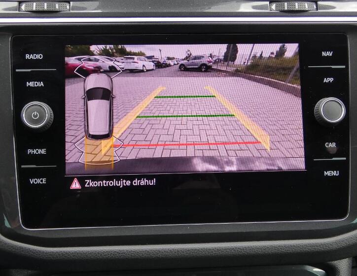 Volkswagen Tiguan 15