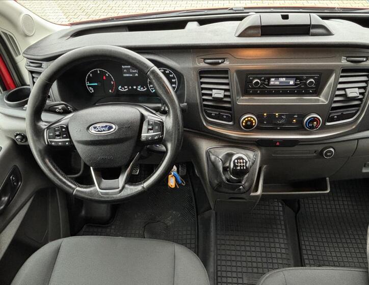 Ford Transit 18