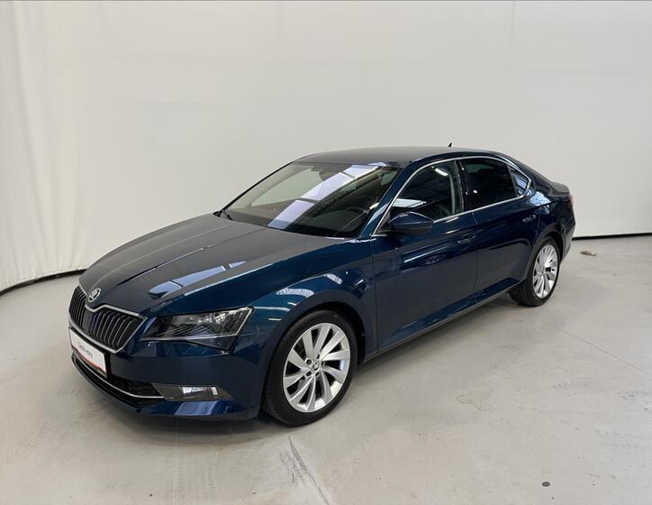 Škoda Superb 1