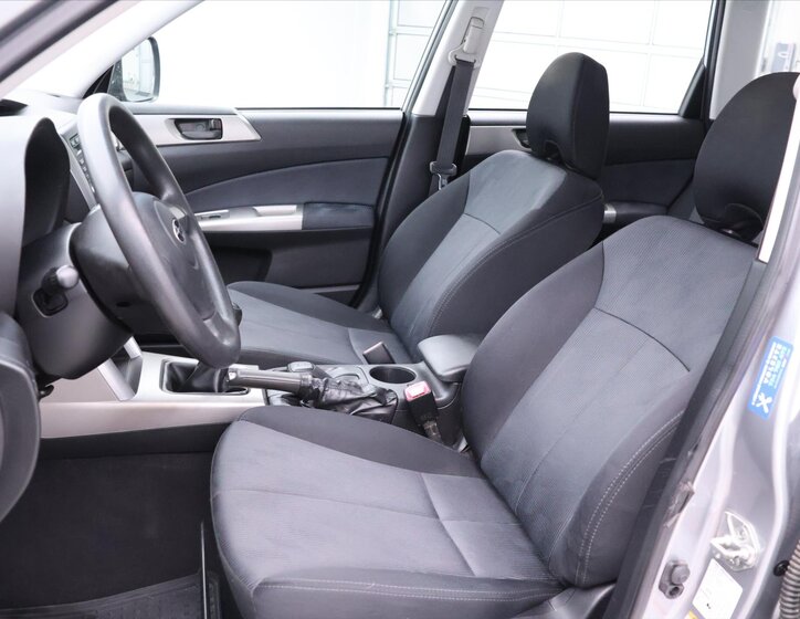 Subaru Forester SUV 2,0 l 110 kw