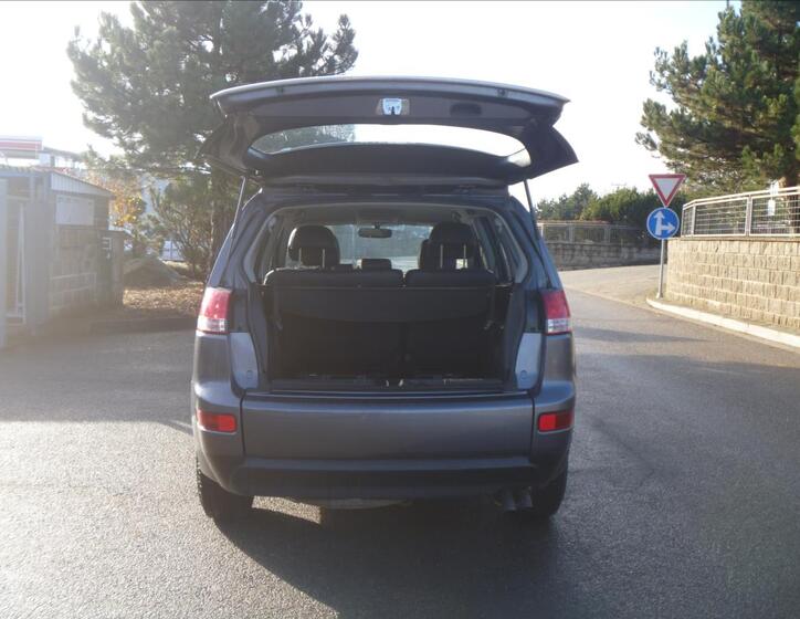 Citroën C-Crosser 22