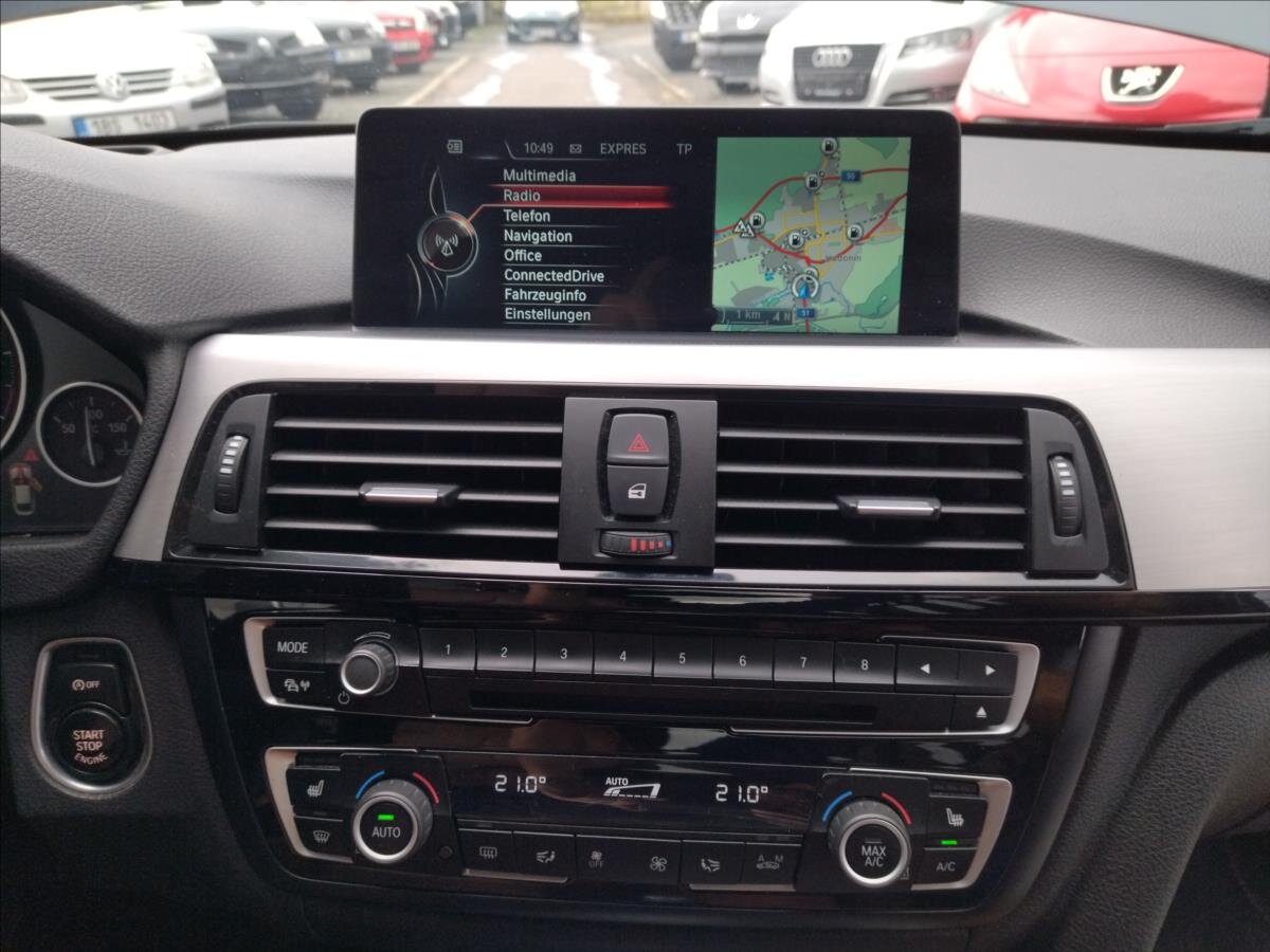 BMW Řada 4 Sedan / Limuzína 2,0 l 140 kw