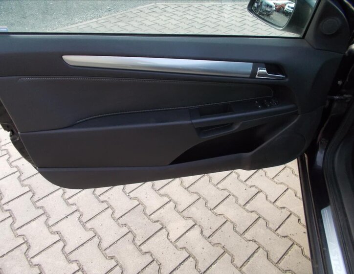 Opel Astra Kupé 1,6 l 132 kw