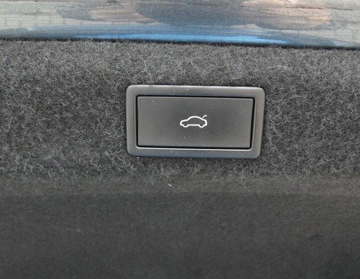 Škoda Octavia Sedan / Limuzína 2,0 l 85 kw