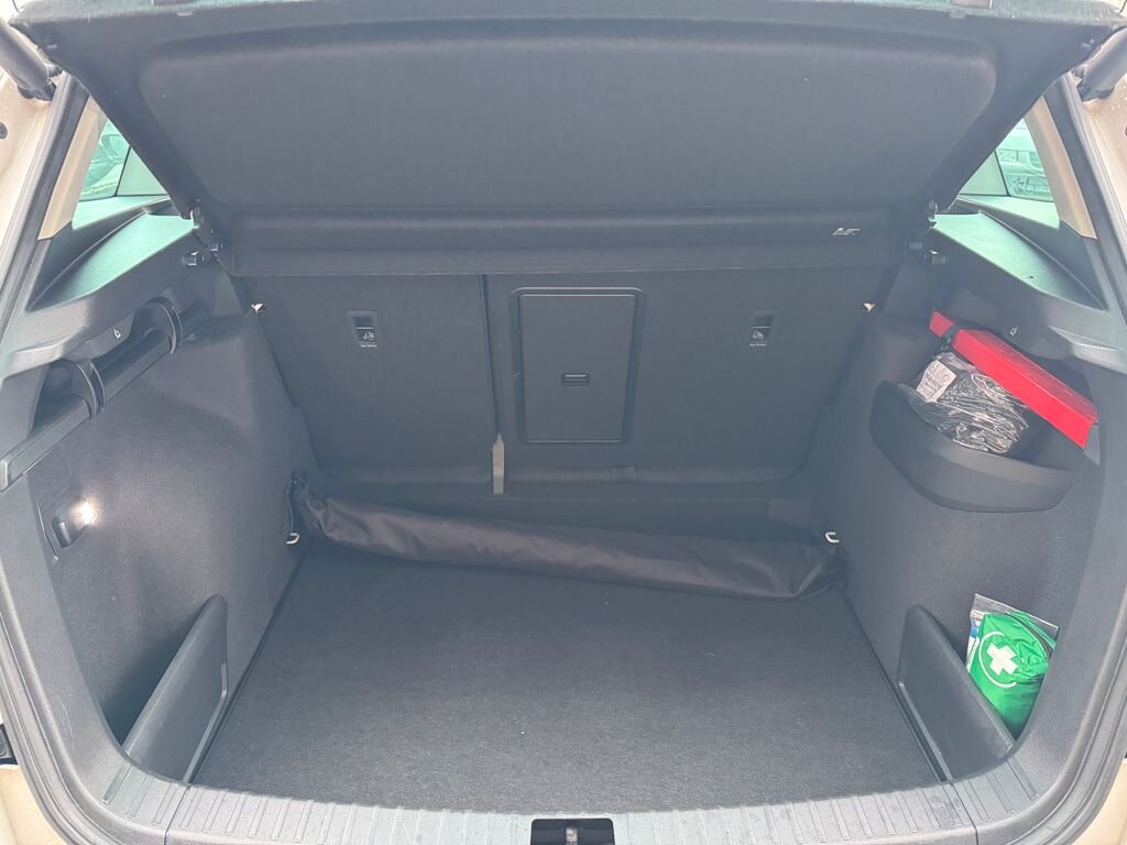 Škoda Karoq SUV 1,5 l 110 kw