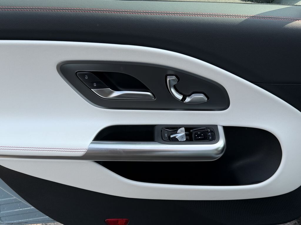 Mercedes-Benz CLA Sedan / Limuzína 1,5 l 120 kw