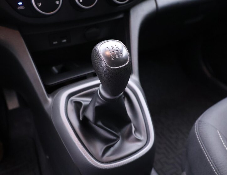 Hyundai i10 Hatchback 998,0 49 kw