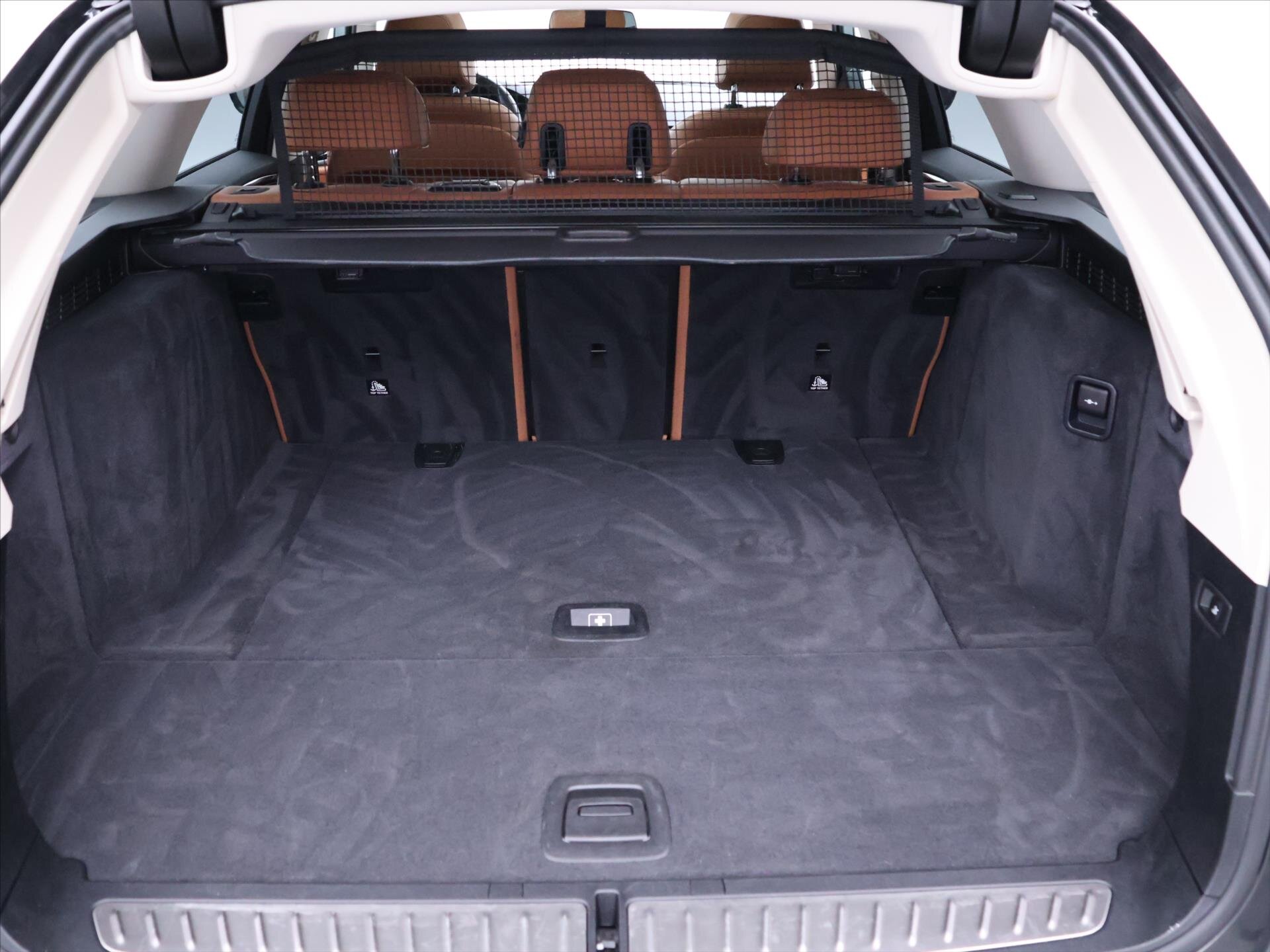 BMW Řada 5 Kombi 2,0 l 120 kw