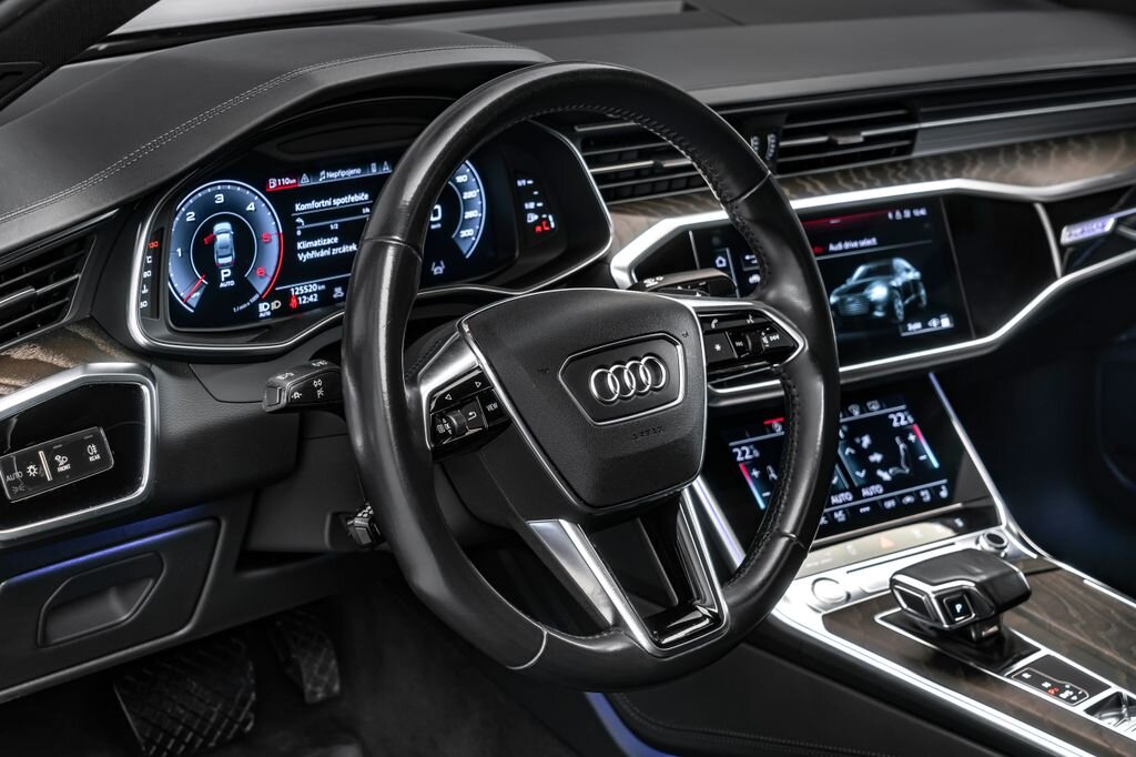 Audi A6 Sedan 3,0 l 210 kw