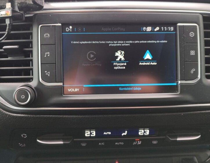 Peugeot Traveller 16