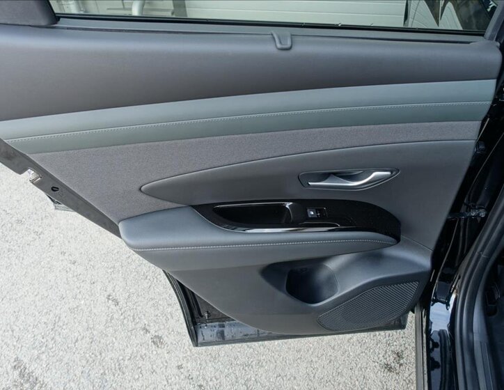 Hyundai Tucson SUV / Terénní 1,6 l 185 kw