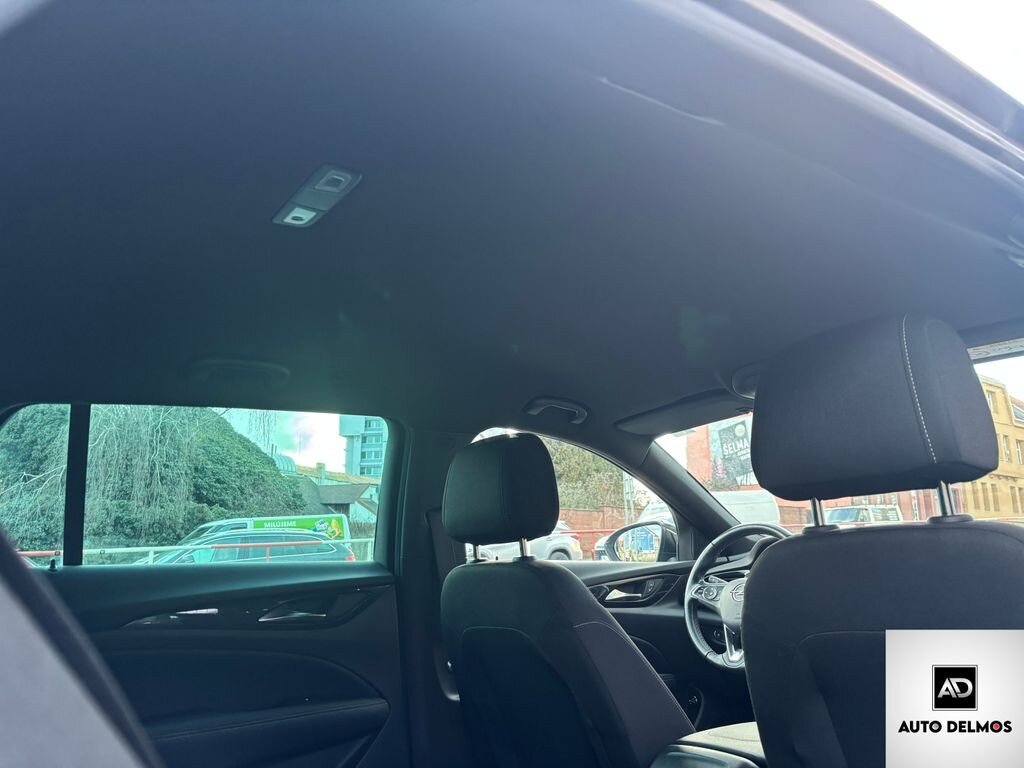 Opel Insignia Kombi 2,0 l 128 kw