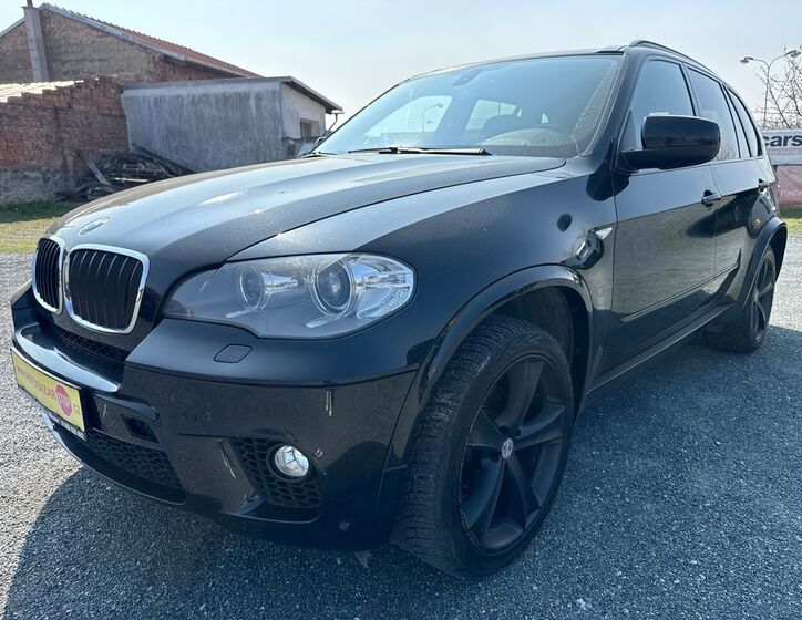 BMW X5 SUV 3,0 l 180 kw