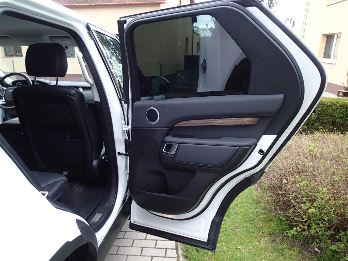 Land Rover Discovery SUV / Terénní 2,0 l 132 kw