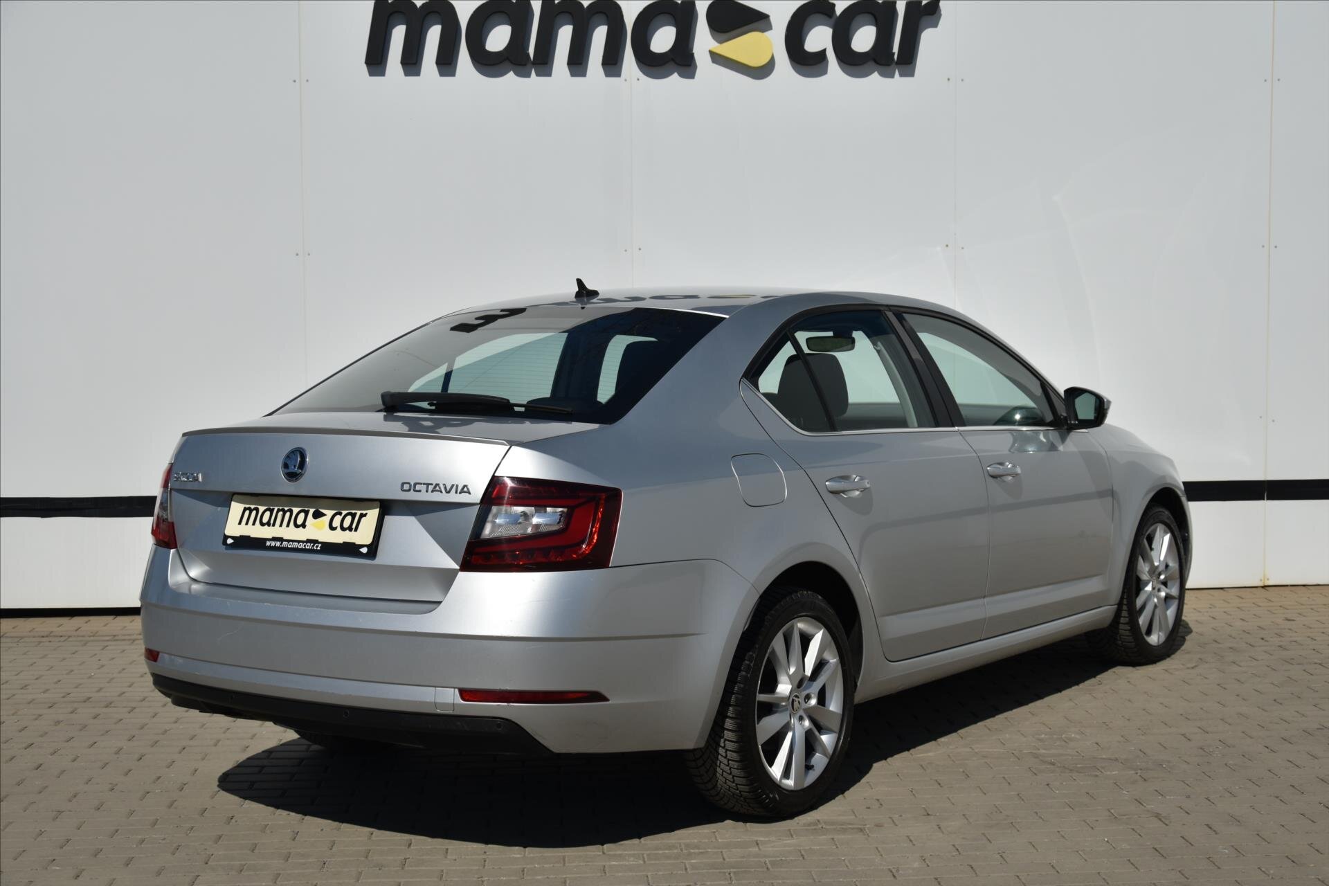 Škoda Octavia Liftback 1,8 l 132 kw