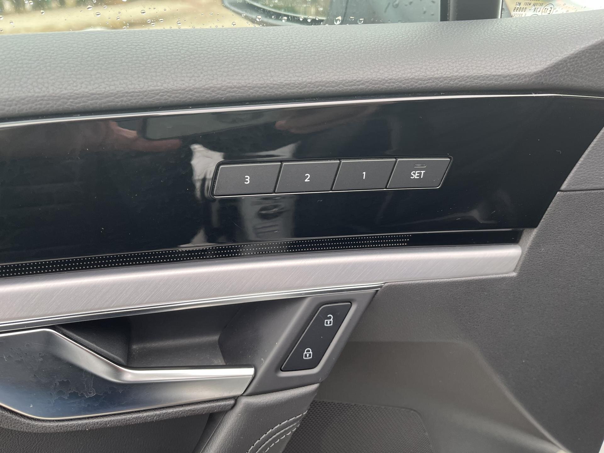 Volkswagen Touareg SUV 3,0 l 210 kw