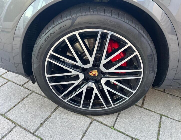 Porsche Cayenne Kupé 4,0 l 349 kw