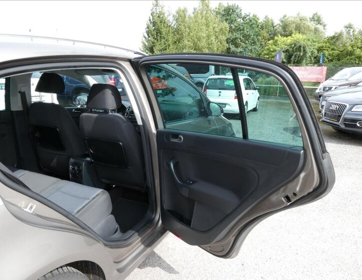 Volkswagen Golf Plus 24