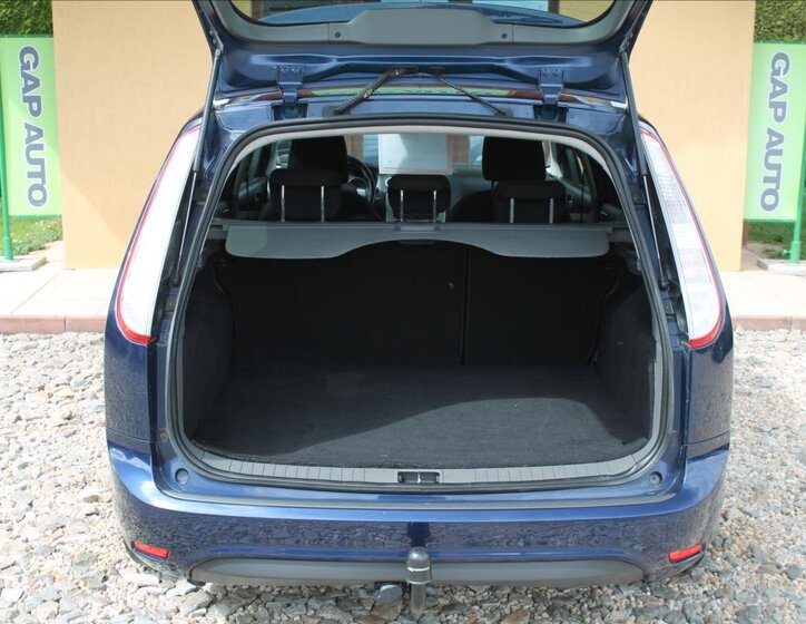Ford Focus Kombi 1,6 l 74 kw