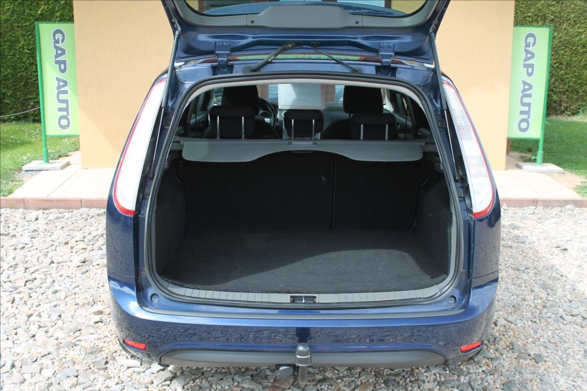 Ford Focus Kombi 1,6 l 74 kw