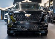 Cadillac Escalade SUV / Terénní 6,2 l 508 kw