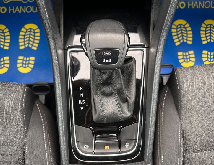Škoda Karoq SUV / Terénní 2,0 l 110 kw