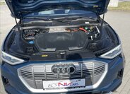 Audi e-tron Kombi 0,0 300 kw